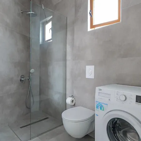 Costa Verde Suites Saranda * Sarande